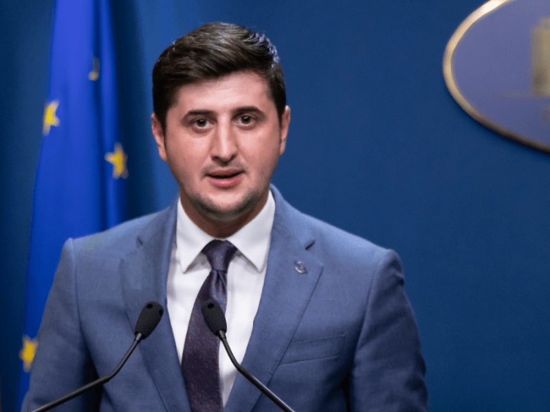 Cu energie pentru România – Raport de activitate ca secretar de stat