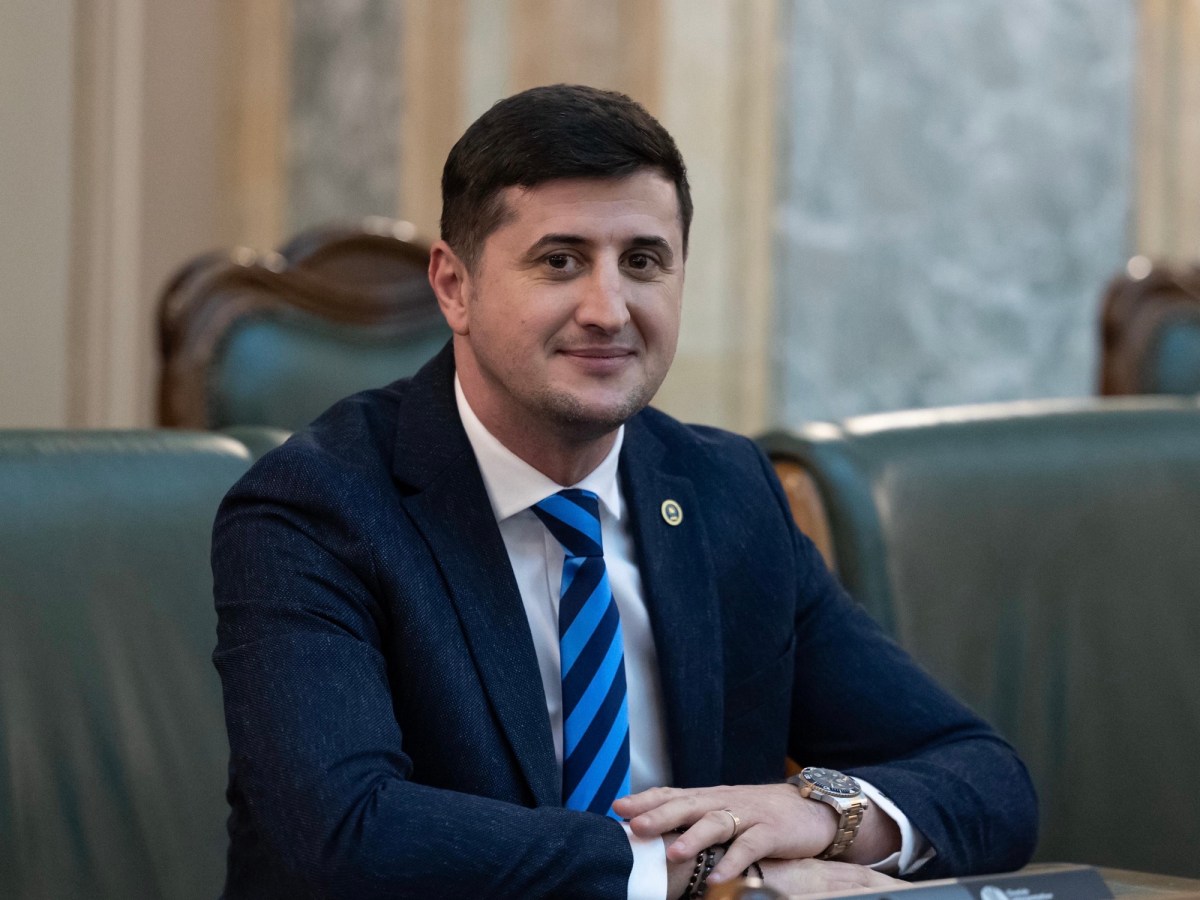 Lucian RUSU: Prioritățile mandatului de senator vor viza dezvoltarea infrastructurii rutiere şi energetice a întregii regiuni din Moldova
