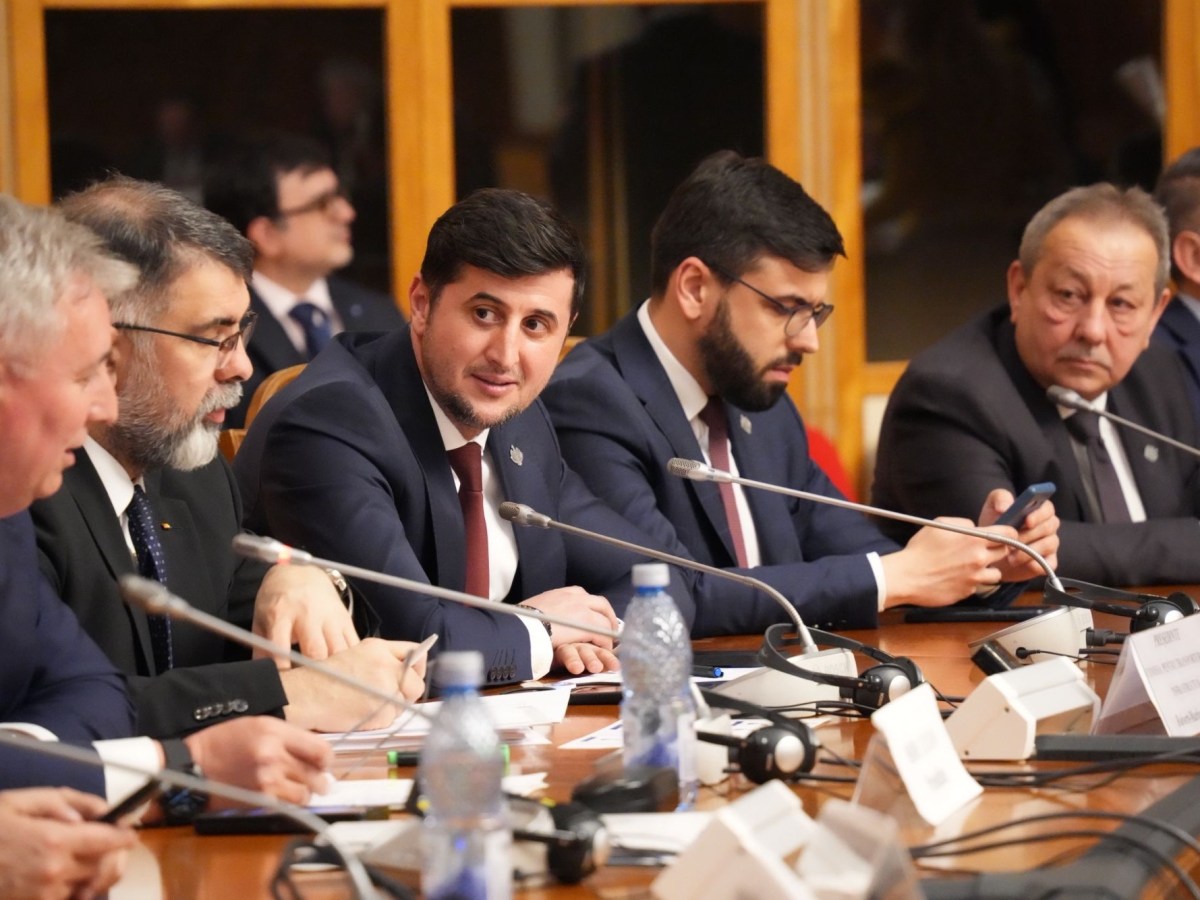 Lucian RUSU: Nu poți fi în același timp la guvernare și în opoziție